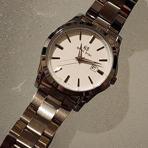 Grand Seiko Quartz Fashion Watch Mens Price Reflects Authenticity